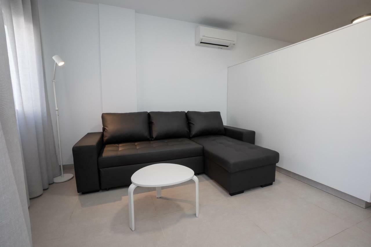 Apartamentos Mombasa 2 Planta Nerja Luaran gambar