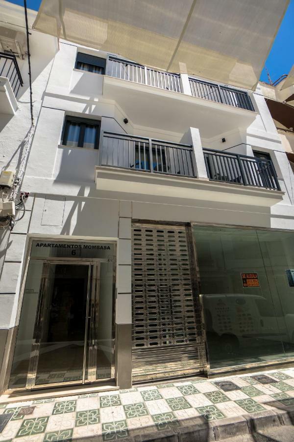 Apartamentos Mombasa 2 Planta Nerja Luaran gambar